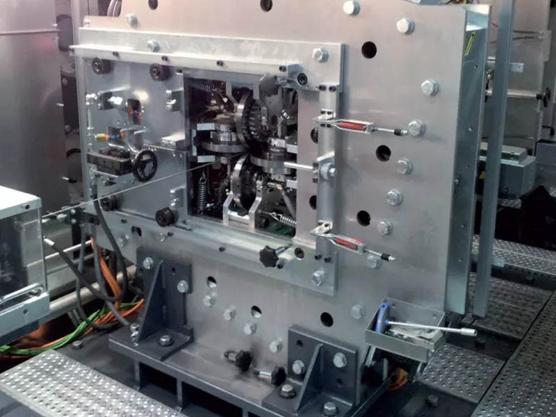 Prekawzjonijiet għall-Użu ta 'Profil Rolling Machine